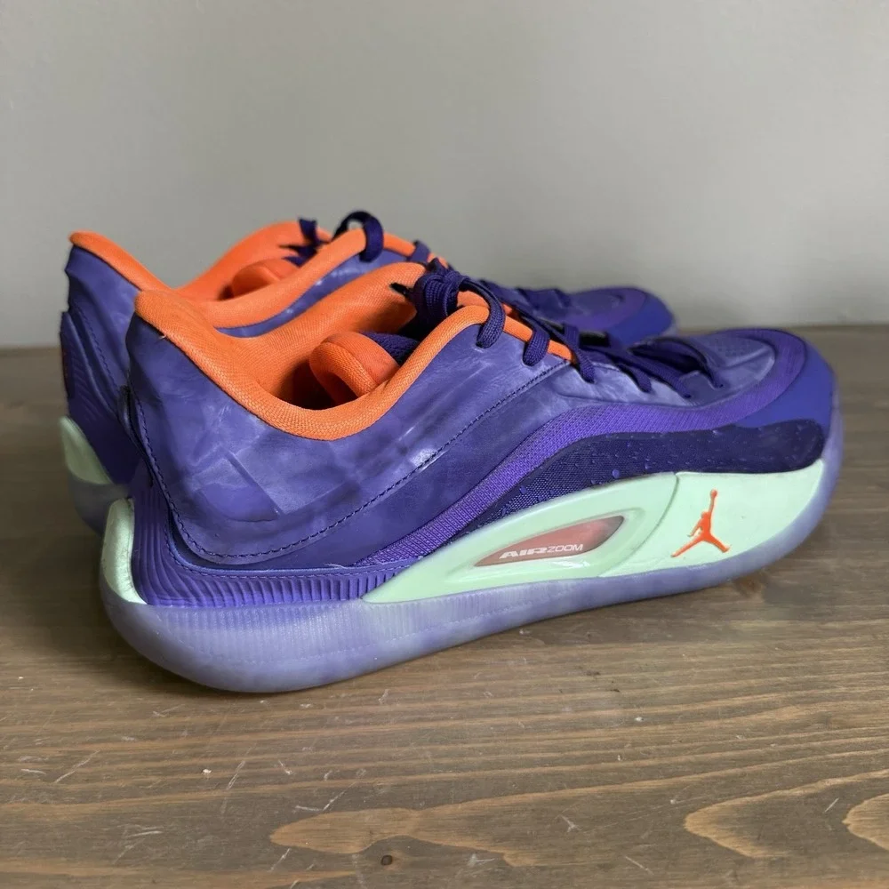 Nike good used